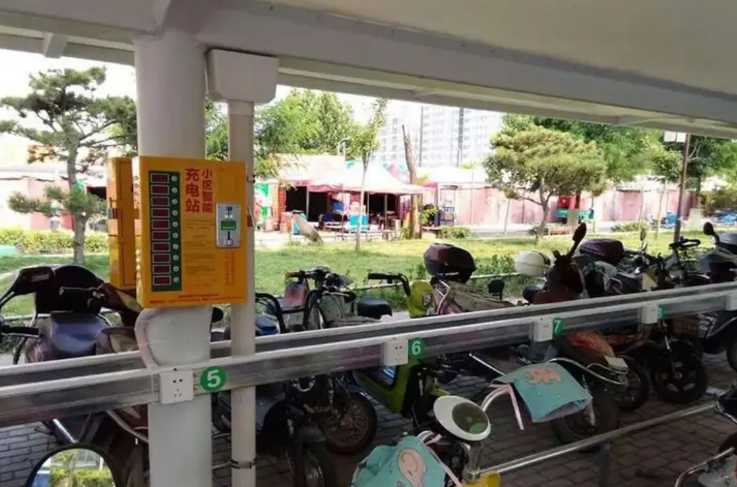 北京小區智能充電樁安裝找凱源恒潤北京監控安裝工程公司，專業安裝技術讓人望塵莫及！